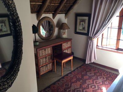 Makeover of guest bedroom (Before)