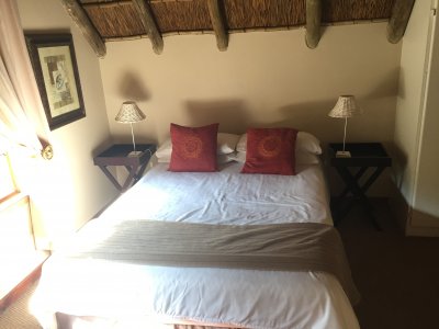 Makeover of guest bedroom (Before)